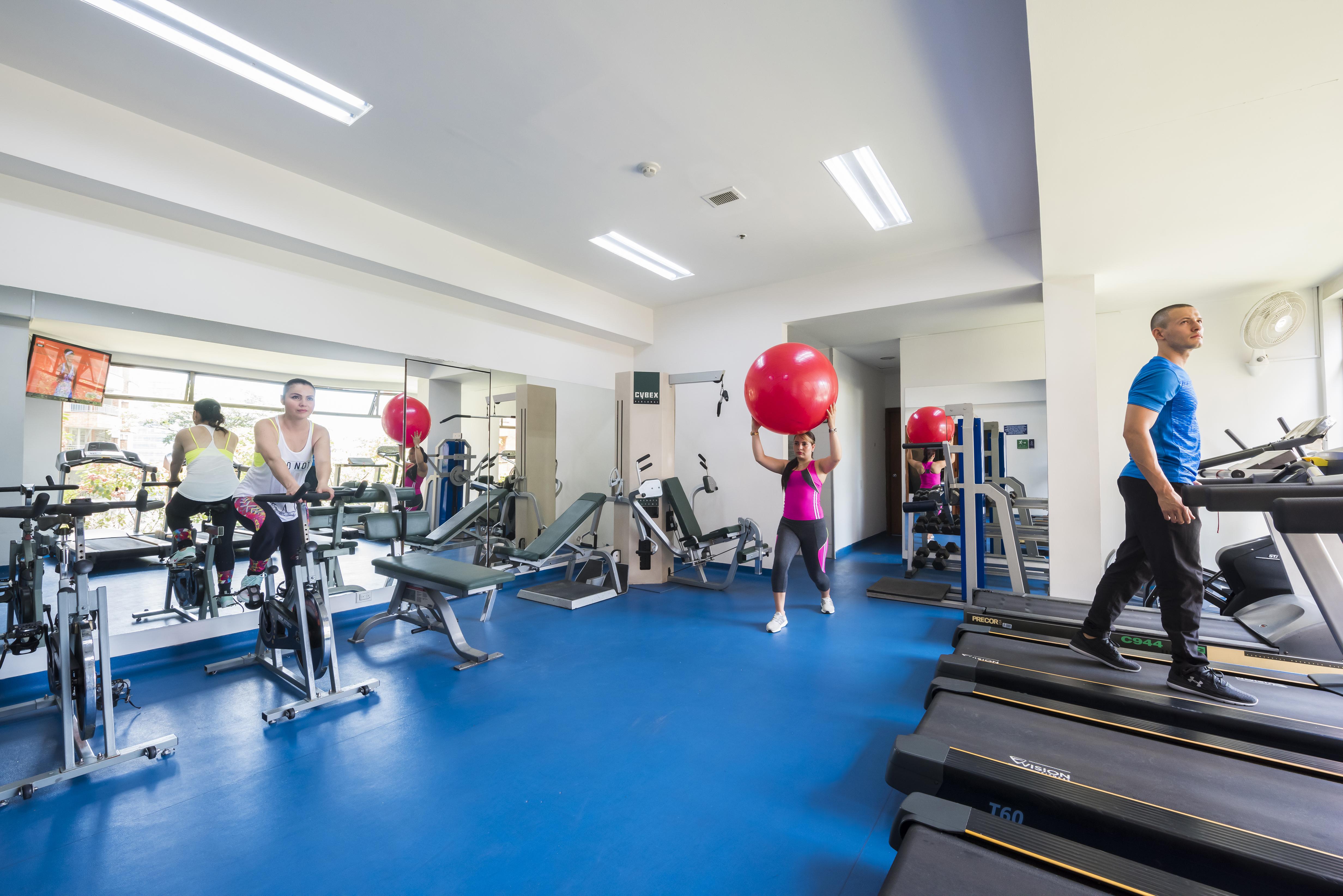 Hotel Dann Carlton Belfort Medellín Esterno foto The gym at the University of Roehampton