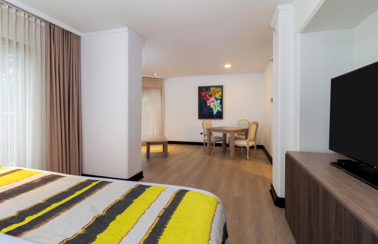 Hotel Dann Carlton Belfort Medellín Esterno foto Suite