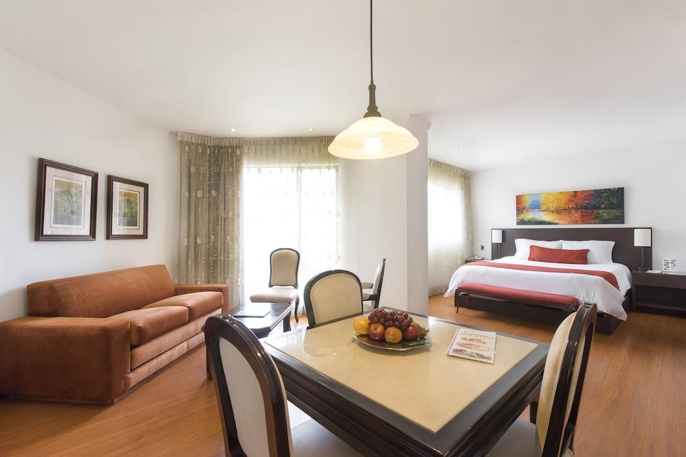 Hotel Dann Carlton Belfort Medellín Esterno foto Suite