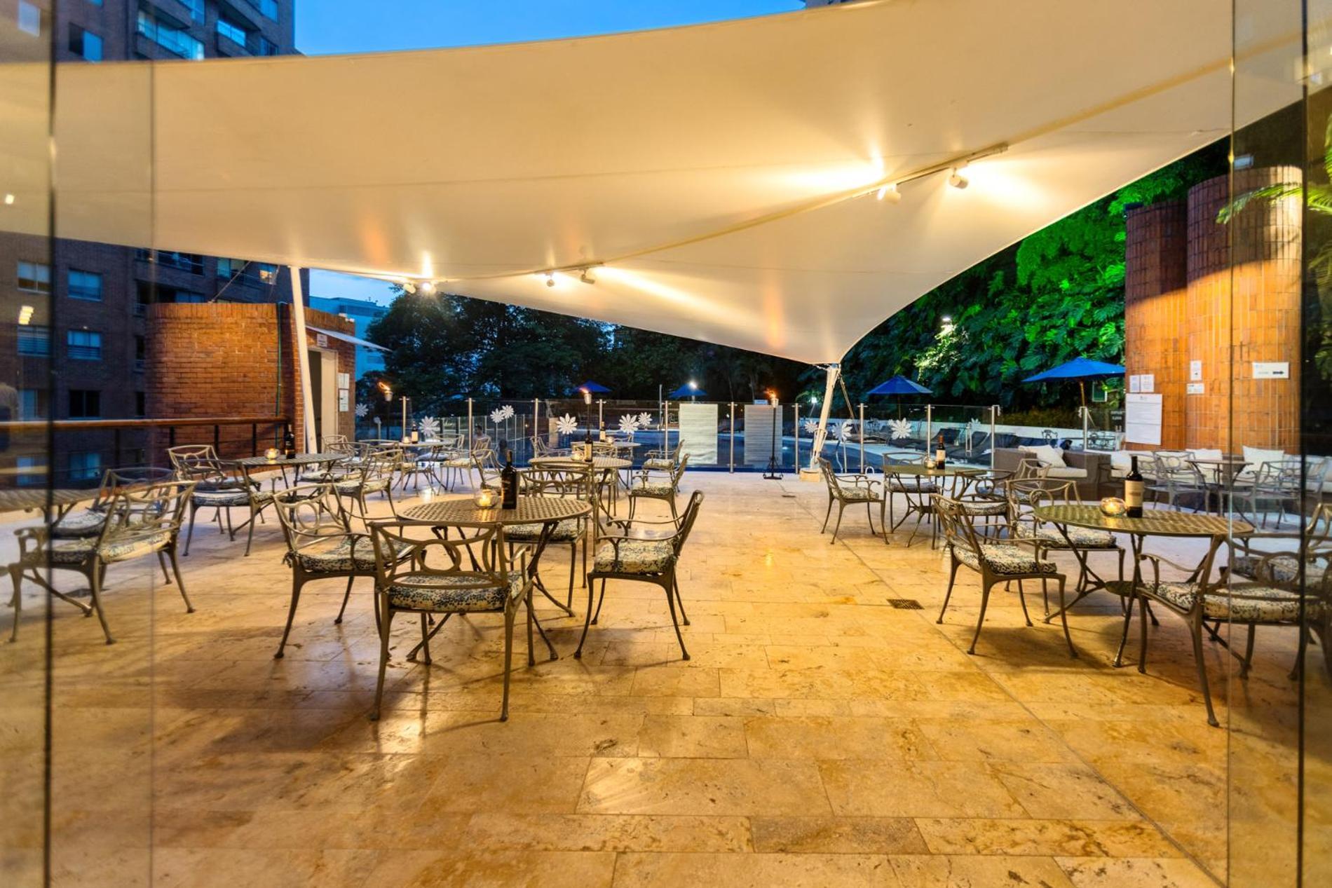 Hotel Dann Carlton Belfort Medellín Esterno foto The terrace