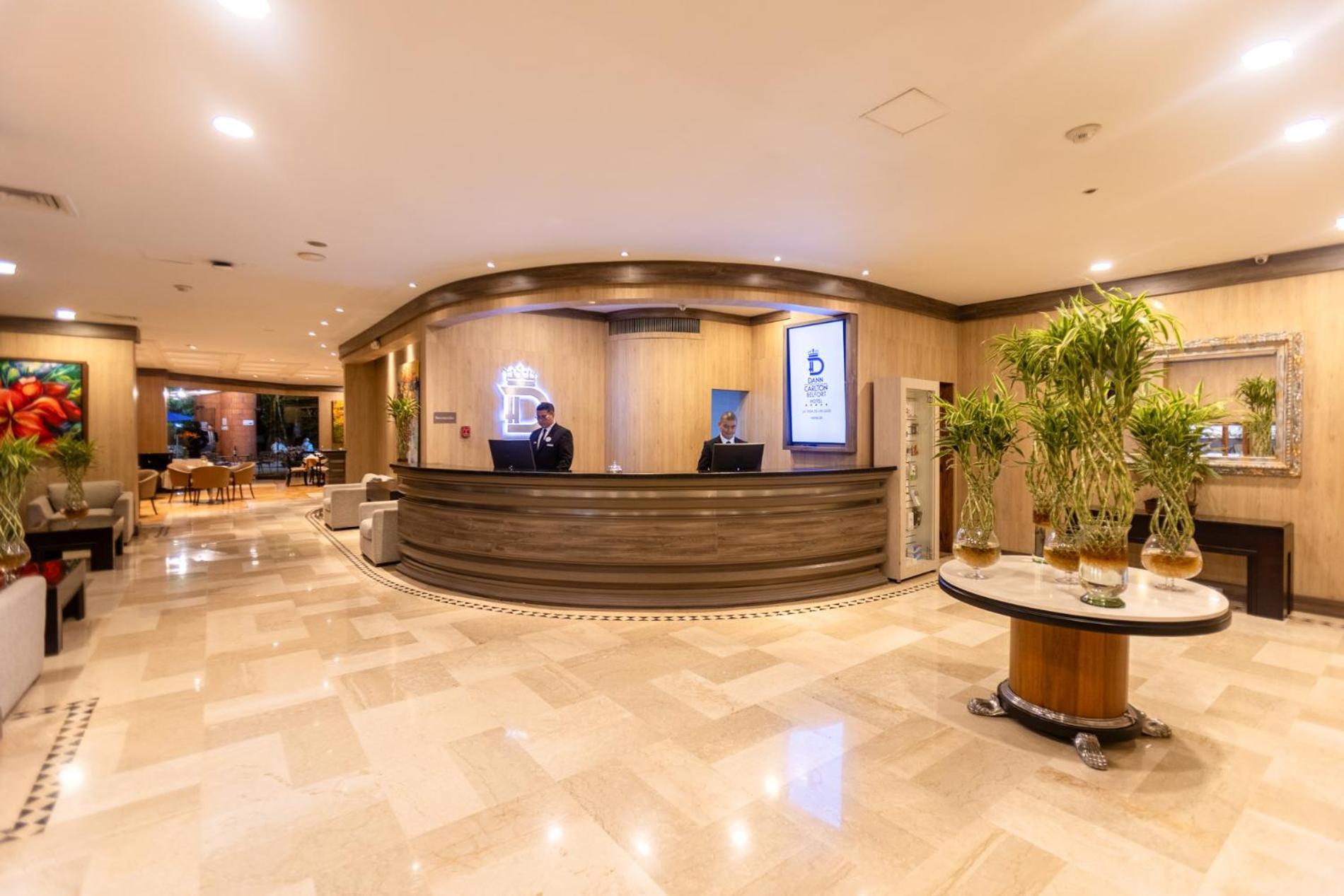 Hotel Dann Carlton Belfort Medellín Esterno foto Lobby